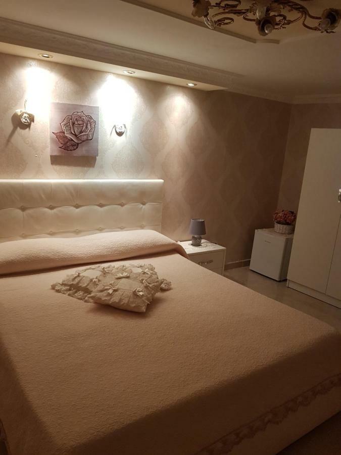 Melissa A Toledo Villa เนเปิลส์ ภายนอก รูปภาพ